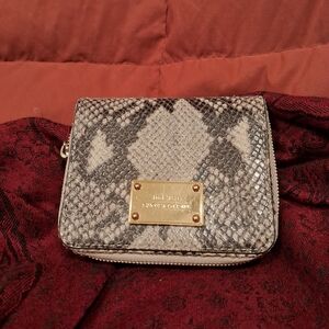 Elegant Micheal Kors Snake Print Crossbody Bag